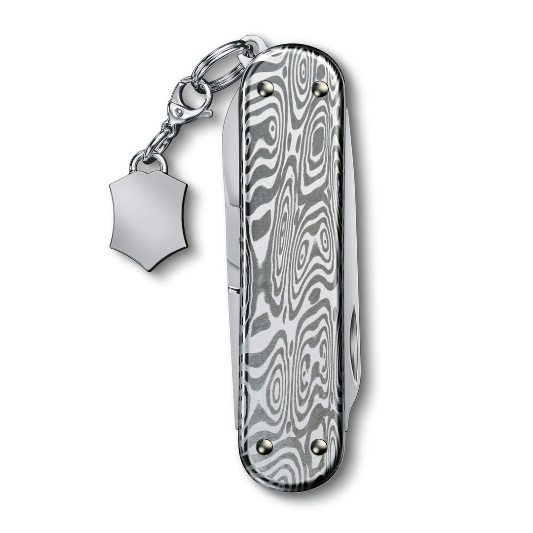 Victorinox 0.6221.34  Classic SD Brilliant, 58 mm, Damast - Coutellerie Marcin