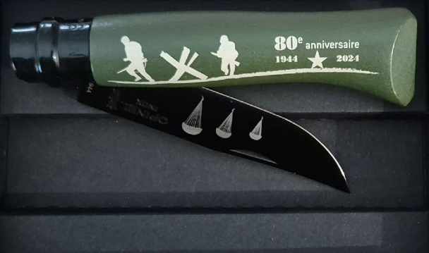 Opinel N°08 80 ans du débarquement de normandie Kaki - Coutellerie Marcin