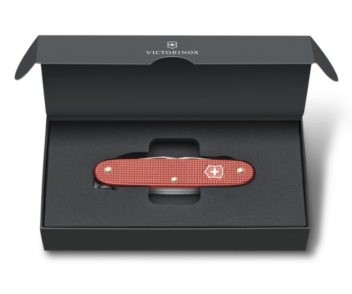 Victorinox 0.8231.L25 Pioneer X, 93 mm, Alox Limited Edition 2025, Stone Red - Coutellerie Marcin