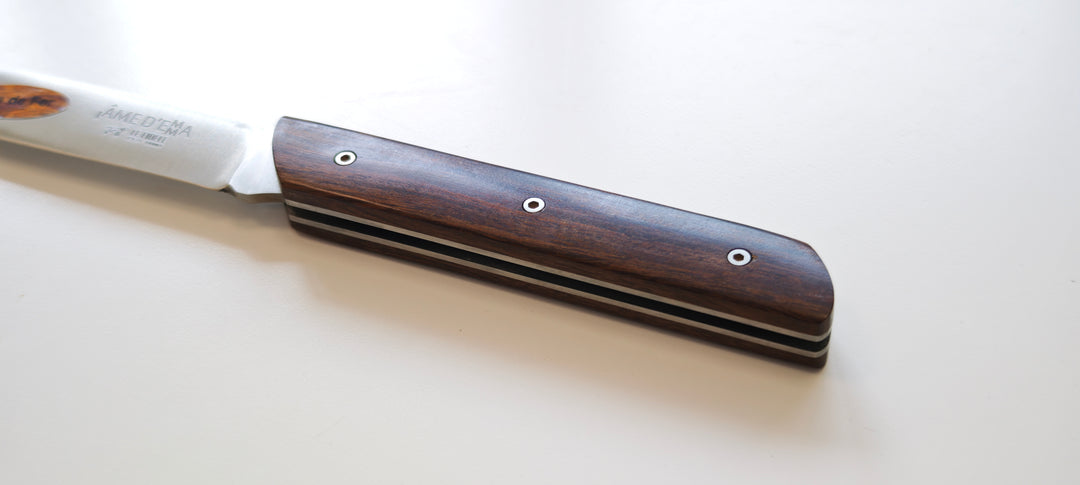 L'Âme d'Emma Par le Fidèle - Couteau de poche pliant - Manche Bois de fer - Coutellerie Marcin