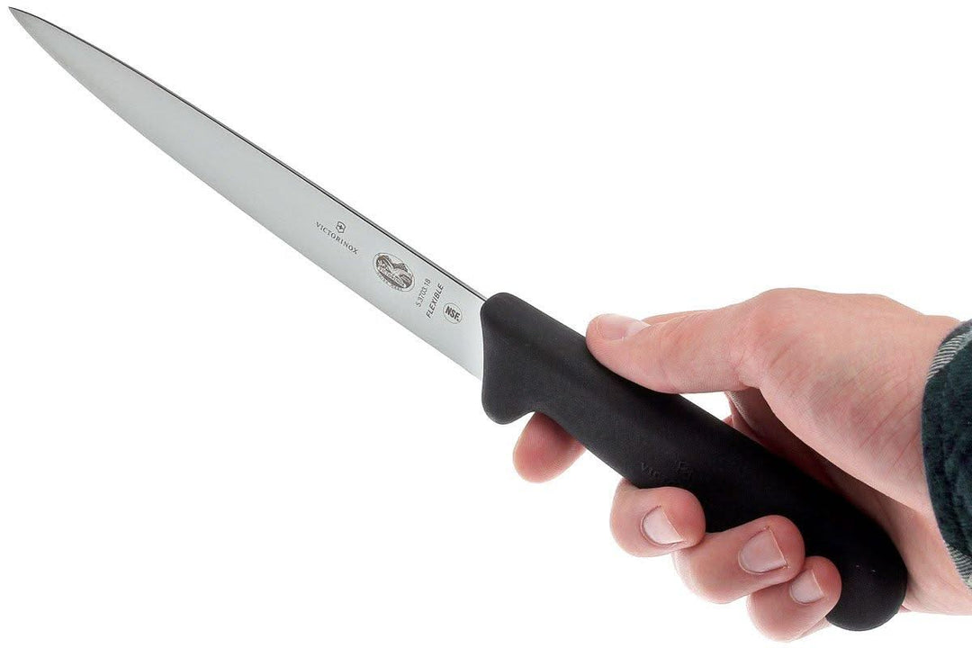 Victorinox 5.3703.18 Couteau à fileter - Coutellerie Marcin