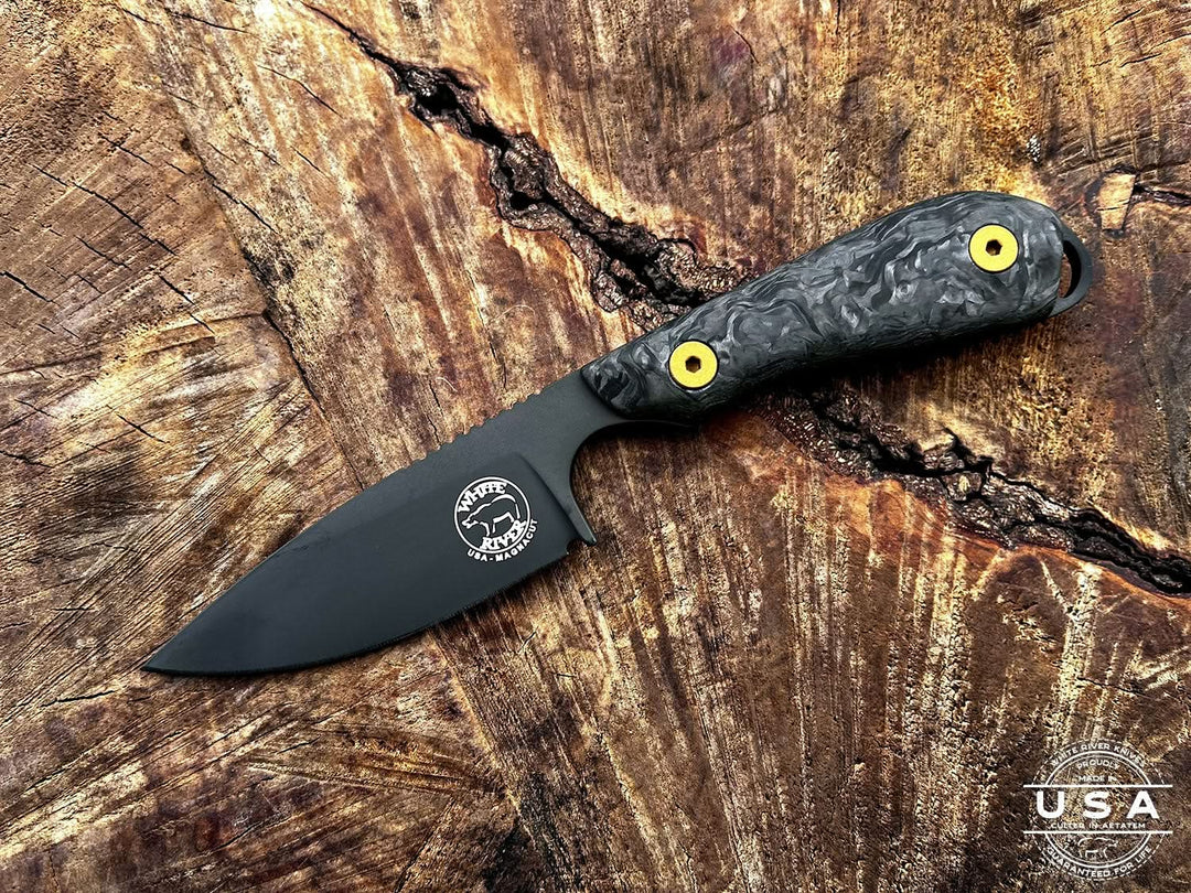 White River M1 Carbon Fiber, Black PVD, Limited 24 - Coutellerie Marcin