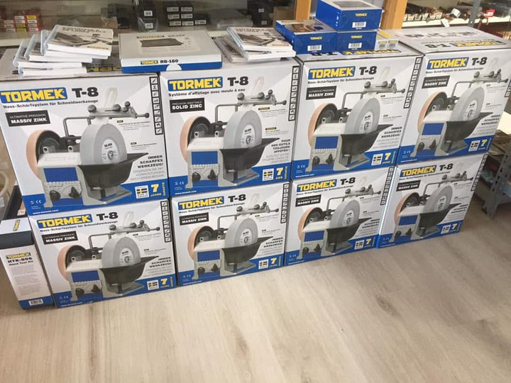 Tormek T-8 (T8) 220V water sharpening wheel (Manual, booklet in French)