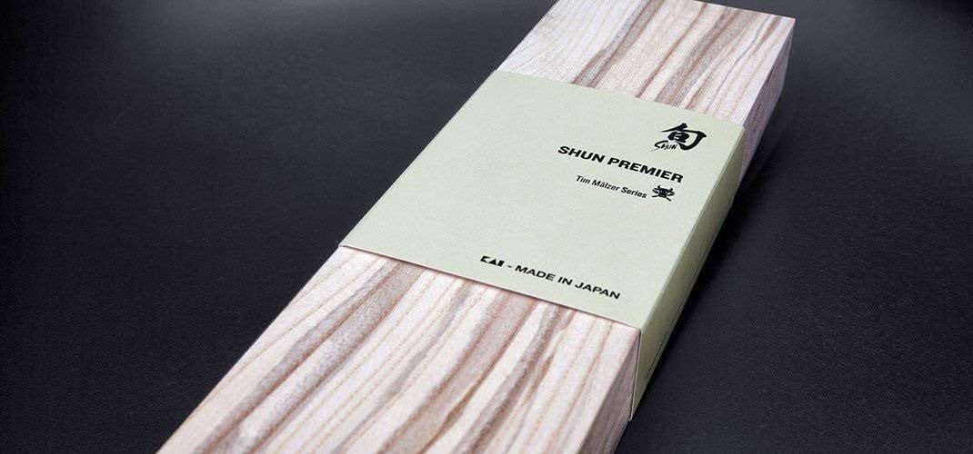 Kai  TDM1742 Shun Premier Tim Malzer Couteau Nakiri Lame de 14 cm -