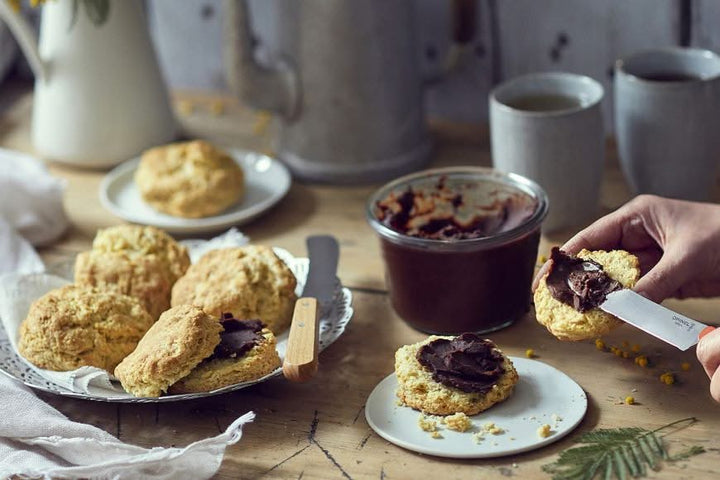Opinel Couteau petit déjeuner manche bois de hêtre -
