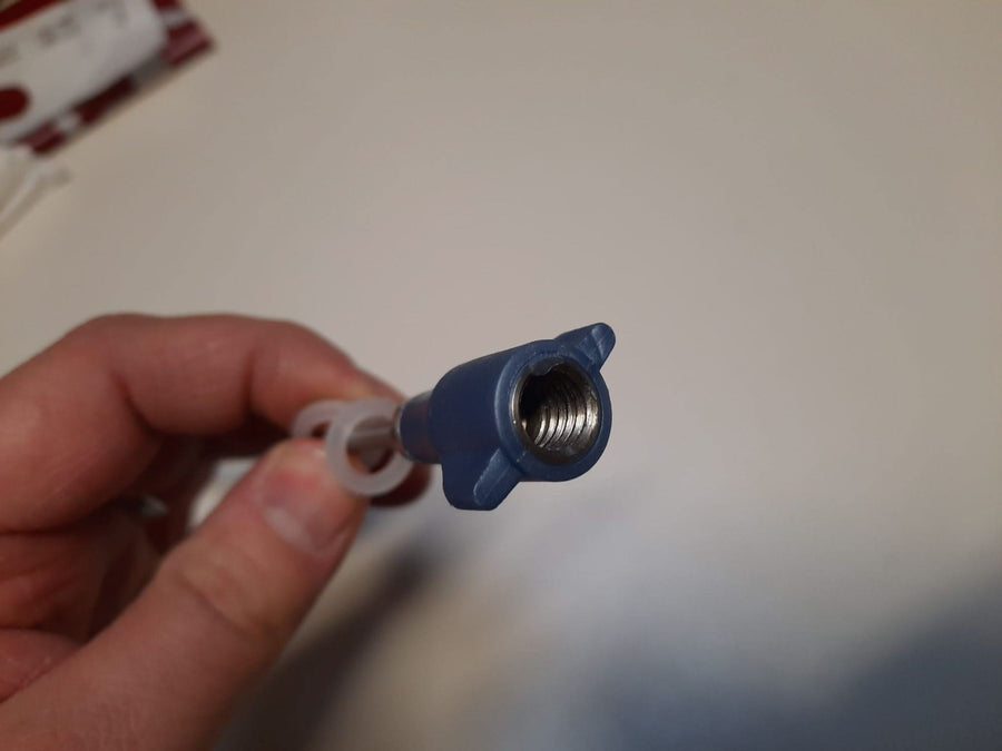 Aiguille à seringuer Simplex 4 mm -