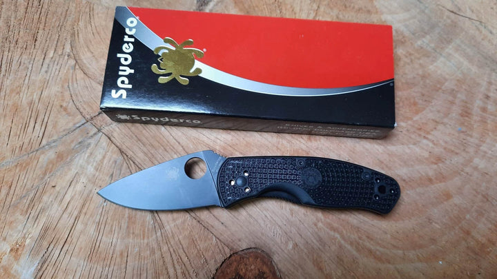 Spyderco C136PBBK Persistence Lightweight Black / Black -