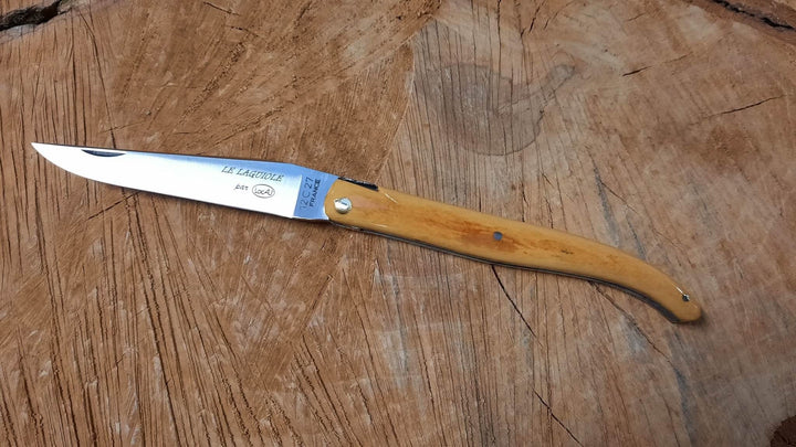 Le Laguiole PM 12 cm Mouche Forgée Os de Girafe -