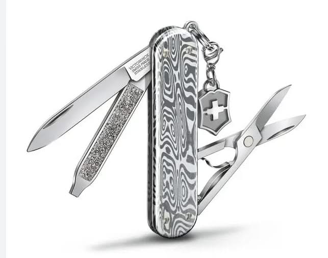 Victorinox 0.6221.34 Classic SD Brillant Damas -