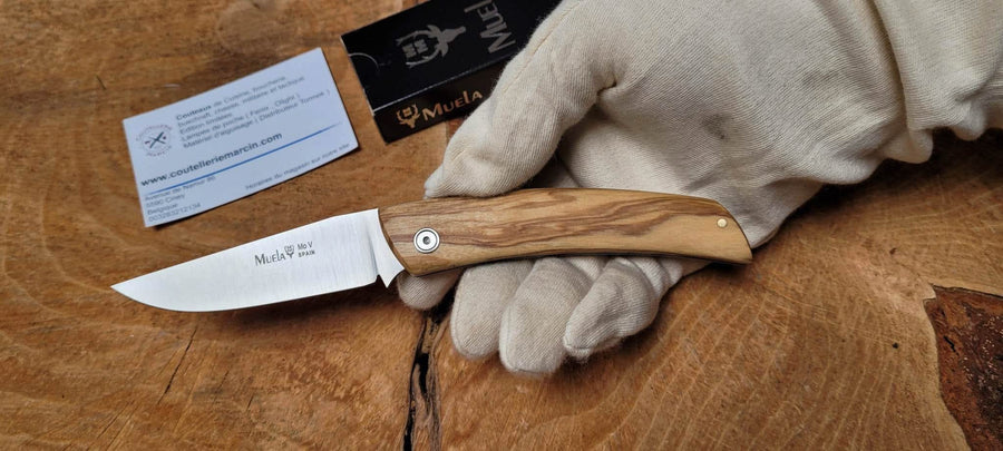 Muela Couteau pliant bois d'olivier -