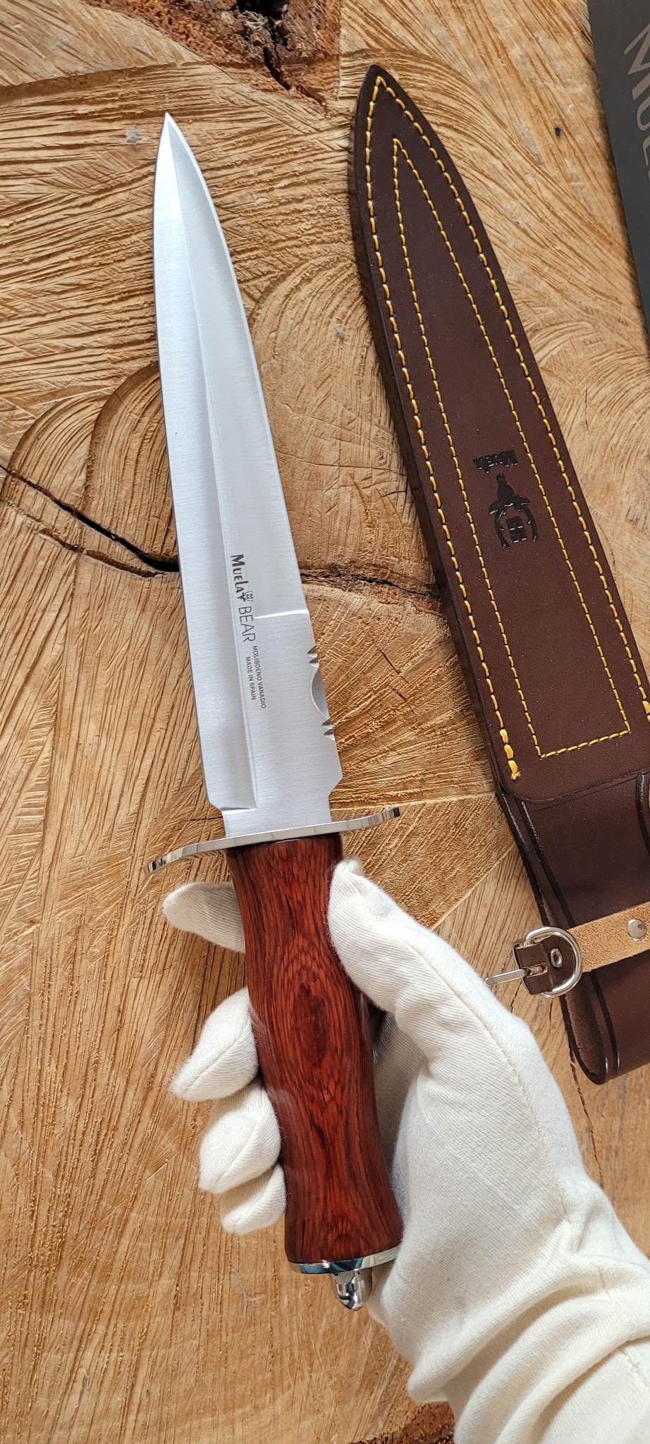 Muela , Dague de chasse modèle Bear -