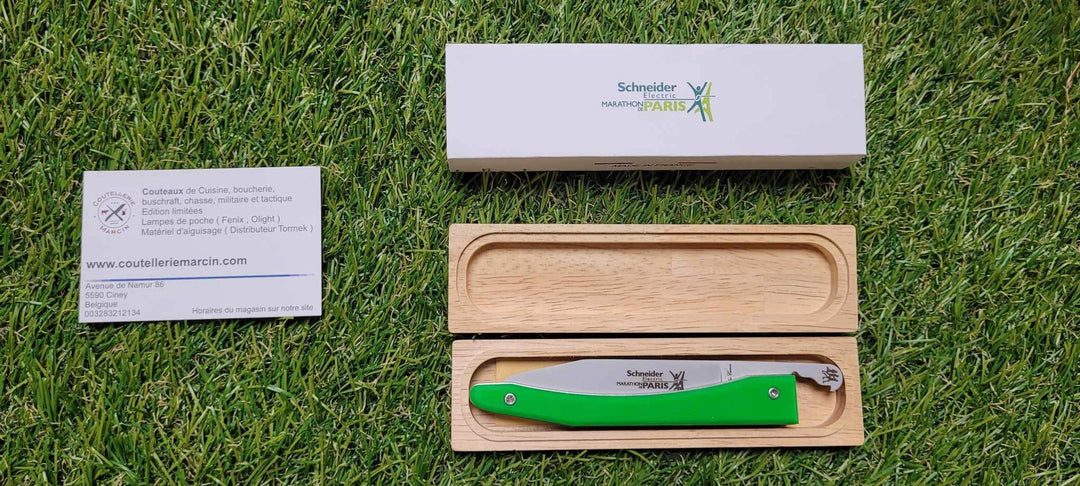 Charles Canon Couteau Marathon de Paris manche vert -