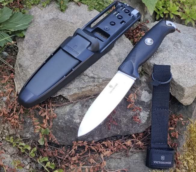 Victorinox 3.0903.3F Venture Pro Black -