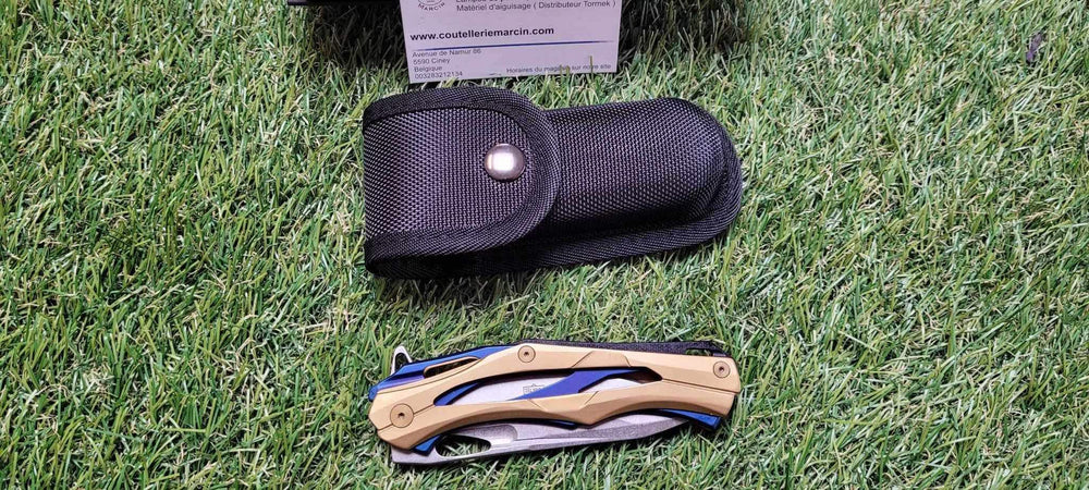 Puma Tec , Couteau pliant -