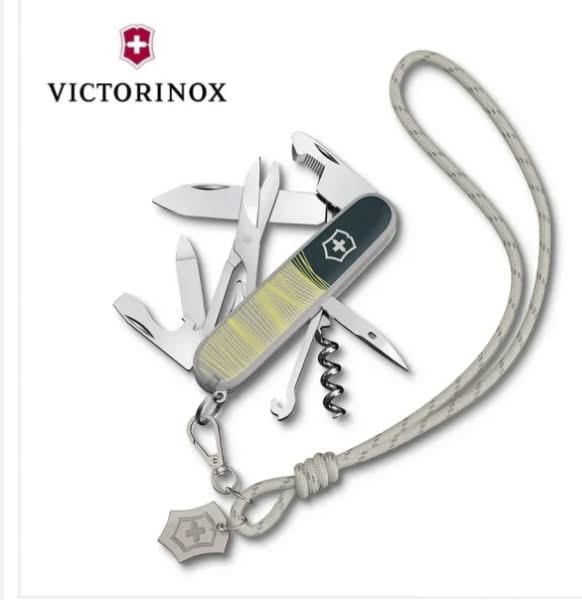 Victorinox 1.3909.E223 Companion New York Style -