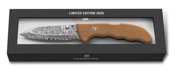 Victorinox Evoke Wood Damast Limited Edition 2026 Couteau pliant  — 0.9410.J26
