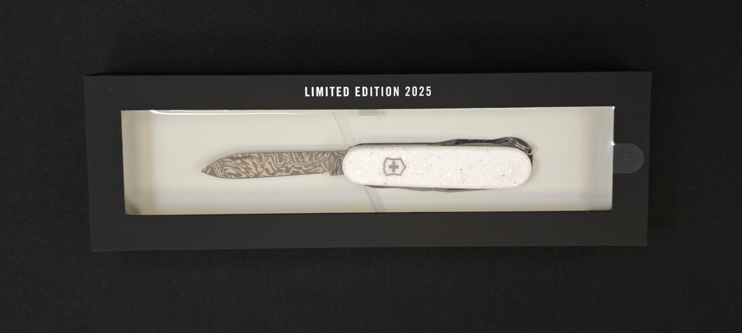 Victorinox 1.3901.J25 Damast Édition 2025
