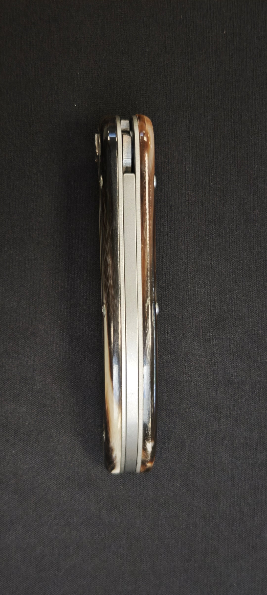 Claude Dozorme 4930CC Laguiole Baroudeur Knife Clear Horn