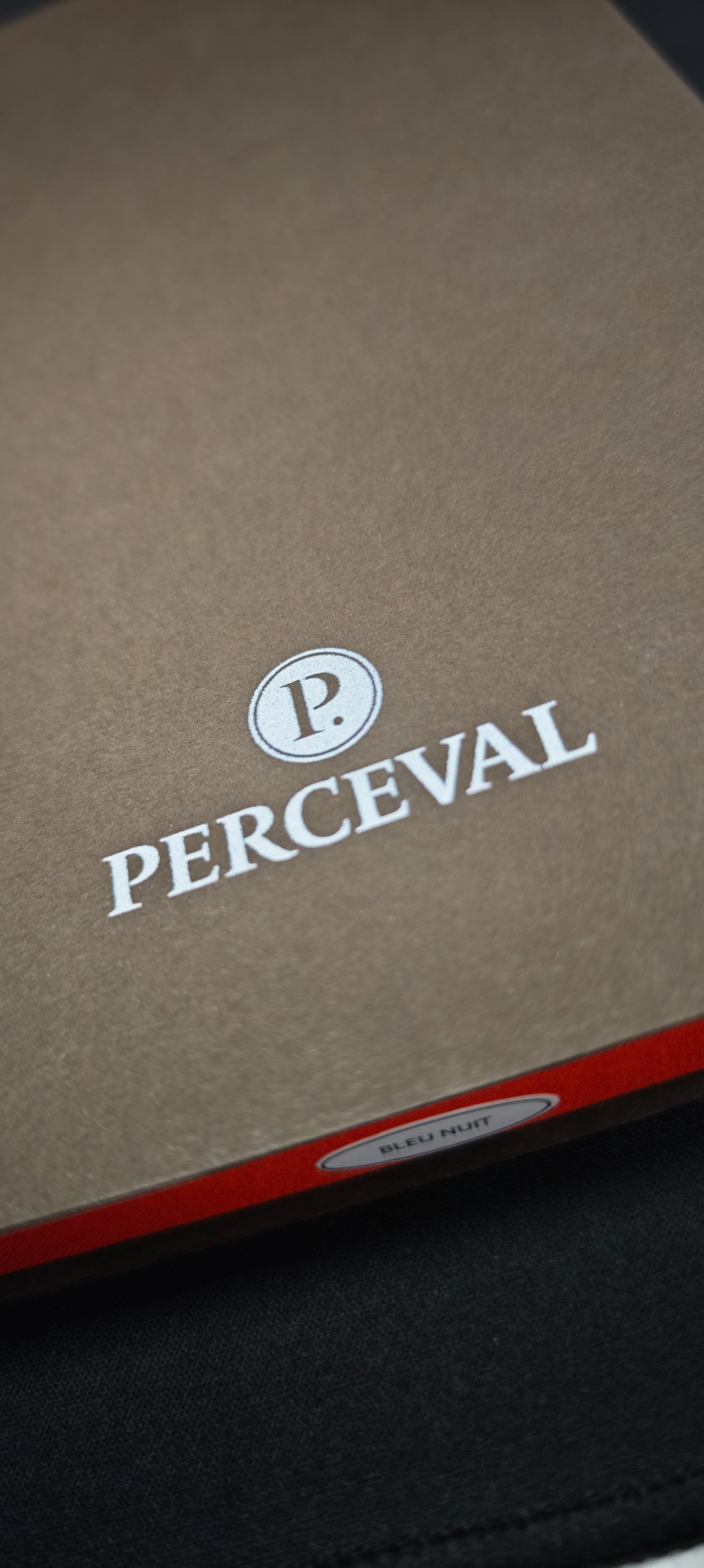 Perceval Coffret Couteaux de Table bleu nuit 4 pcs - manche polyacétal  | 947