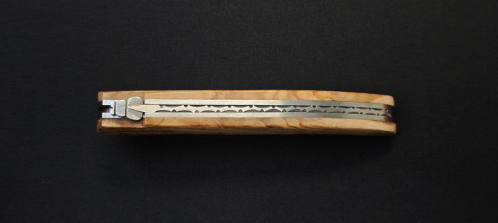 Couteau de Chasse Laguiole en bois d'olivier – Lame Acier Inoxydable