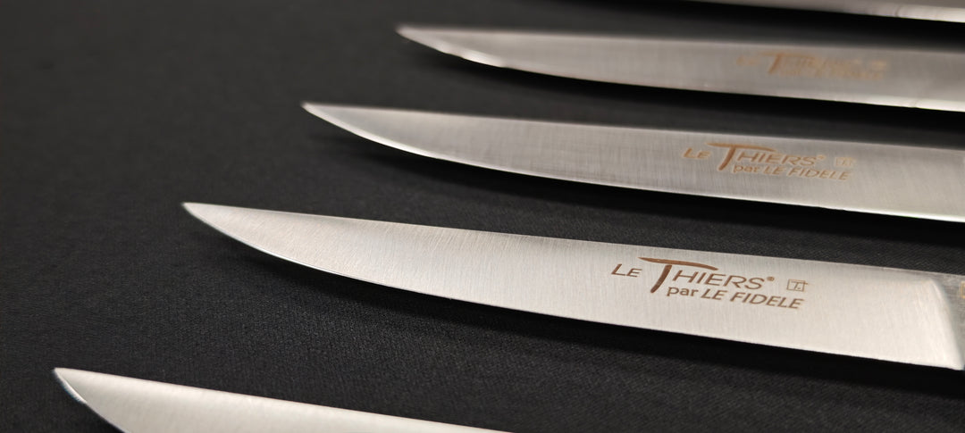 Couteaux à steak Le Thiers par Le Fidèle – Manche Chêne 6 pièces