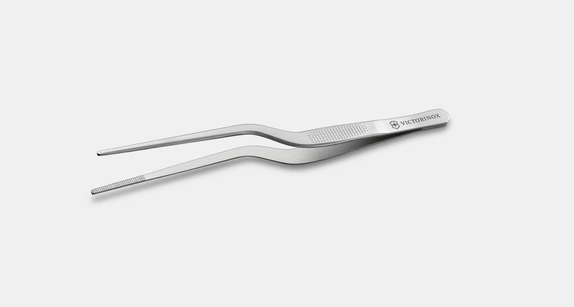Victorinox 7.6121 – Angled Stainless Steel Tweezers 15.9 cm