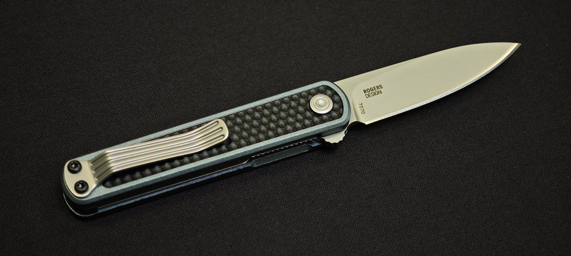 CRKT Pup 7070 – Couteau pliant de poche en acier AUS10, finition Bead Blast