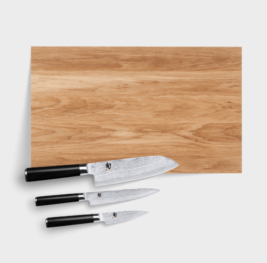 KAI DM‑0789DM – Taco de roble + 3 cuchillos Shun Classic