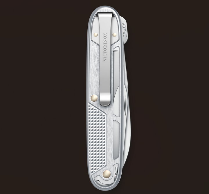 Victorinox 0.8216.26 Synergy Alox Silver - Disponible le 20 octobre