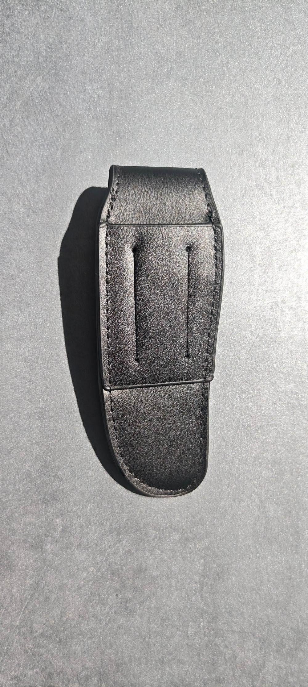 Étui cuir noir maya Coutellerie Marcin Et fils SRL Laguiole en Aubrac 