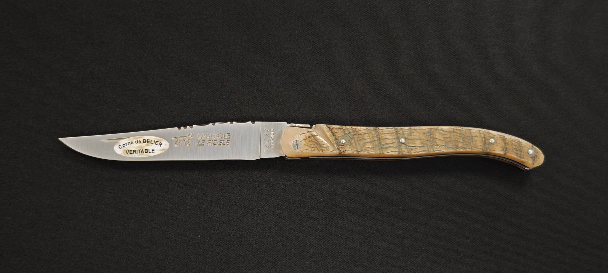 Laguiole Le Fidèle – Couteau de poche en corne de bélier véritable – Réf. 12PLBE
