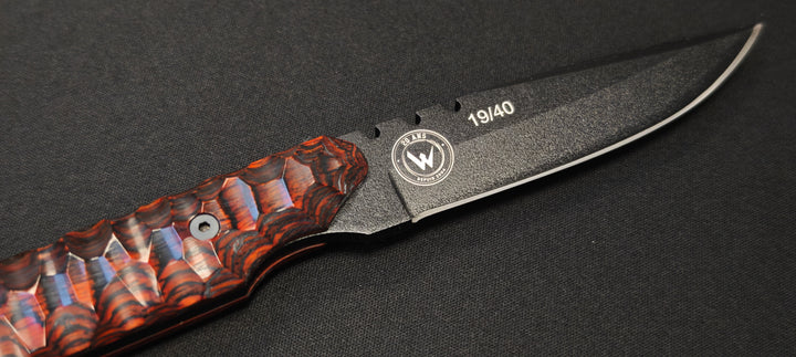 Wildsteer Baby Wild – Couteau EDC/Outdoor - Manche Pakkawood cocobolo - 20ème anniversaire - Numéroté :