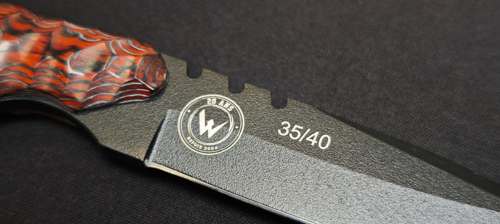 Wildsteer Baby Wild avec lame Sandvik 14C28N