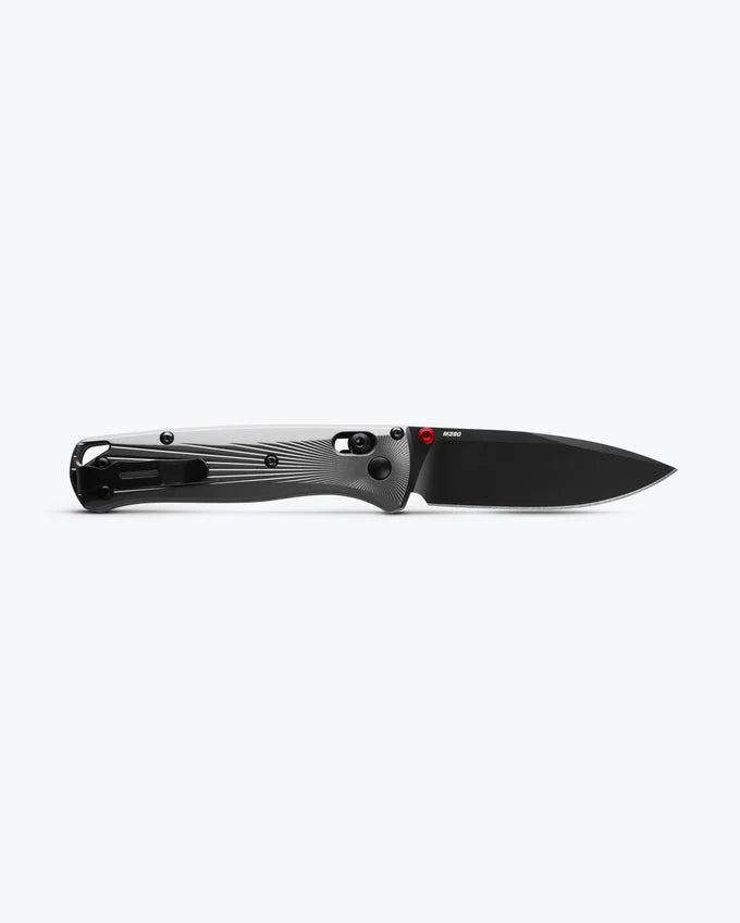 Benchmade Bugout 535BK‑4 – Couteau Pliant Gris Aluminium M390