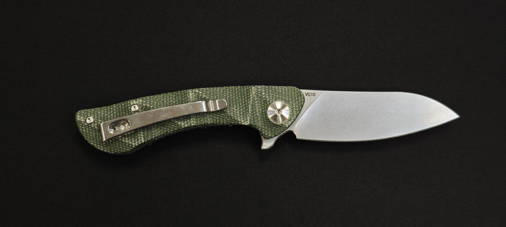 Couteau EDC Black Fox Dripper BF‑771 MOD – VG10 stonewashed, Manche Micarta OD