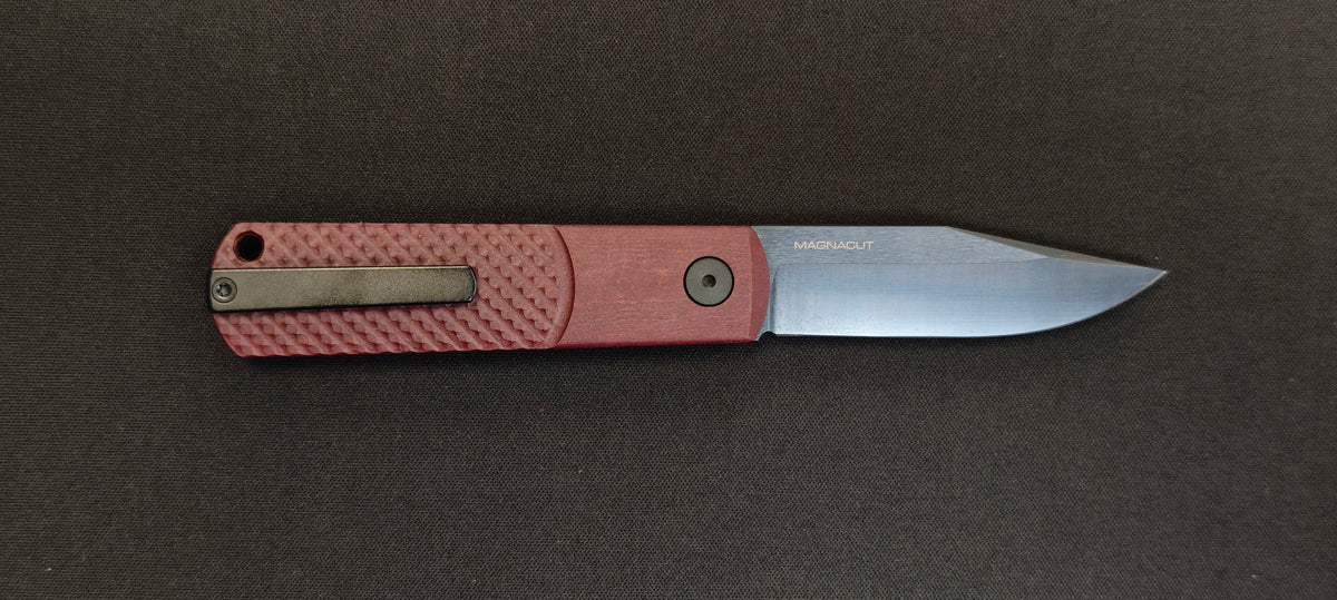 Couteau pliant Böker 110673 avec lame CPM MagnaCut.