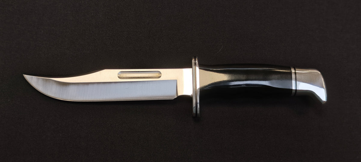 Buck 119 Special avec une longueur totale de 26,7 cm.