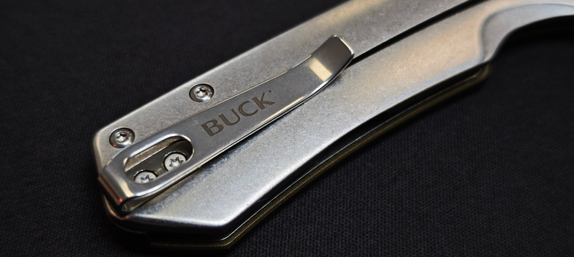 Clip de poche Tip-Up du Buck Stinger