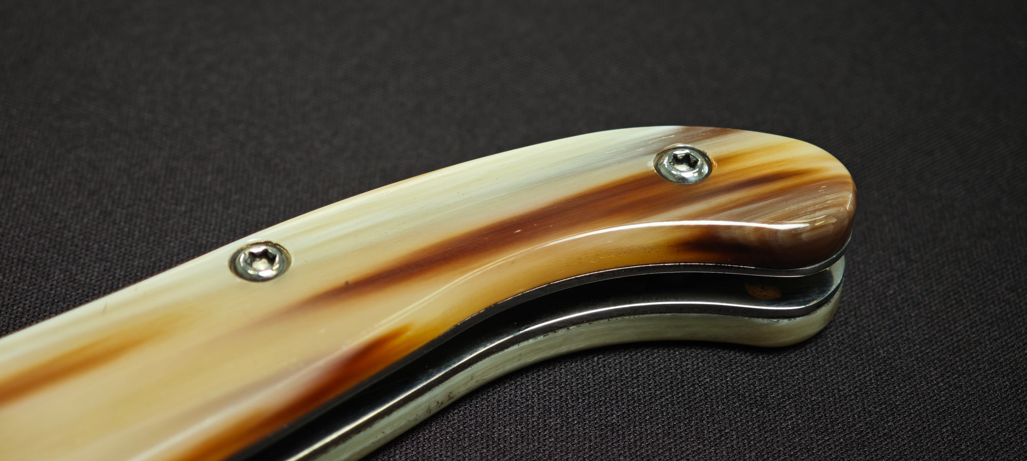 Claude Dozorme avec verrouillage Liner Lock