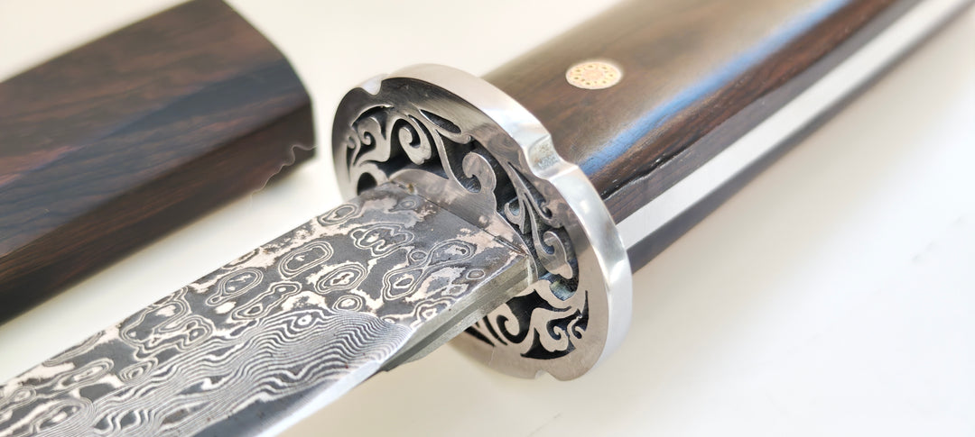 Albainox 32788 Couteau à lame fixe - lame tanto damas 15,5 cm