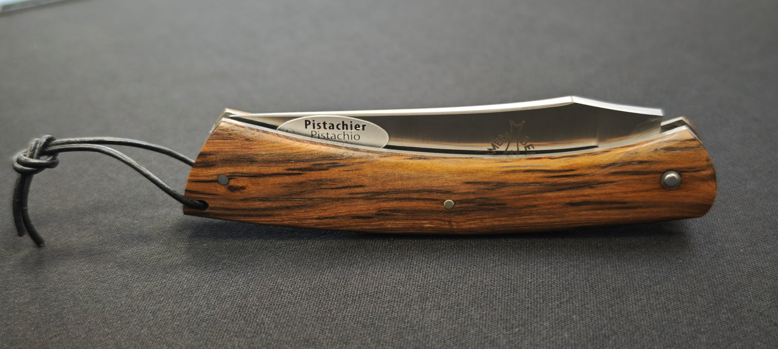 Sauveterre Camembert Couteau de poche pliant en bois de pistachier – Réf. 78109