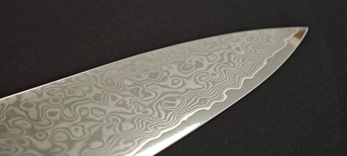 Hakami Tsubaki HATSU4 avec lame Damas de 20 cm.