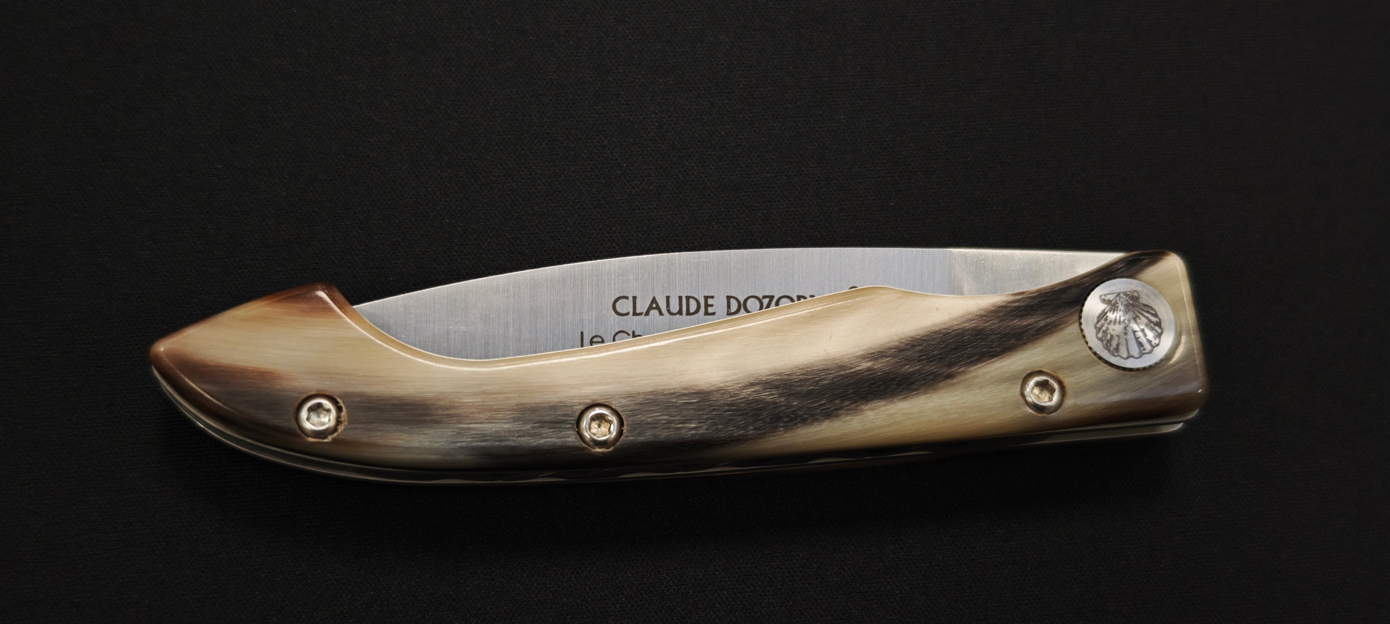 Couteau de poche Claude Dozorme Compostelle "Route Du Puy" manche corne claire 12,5cm