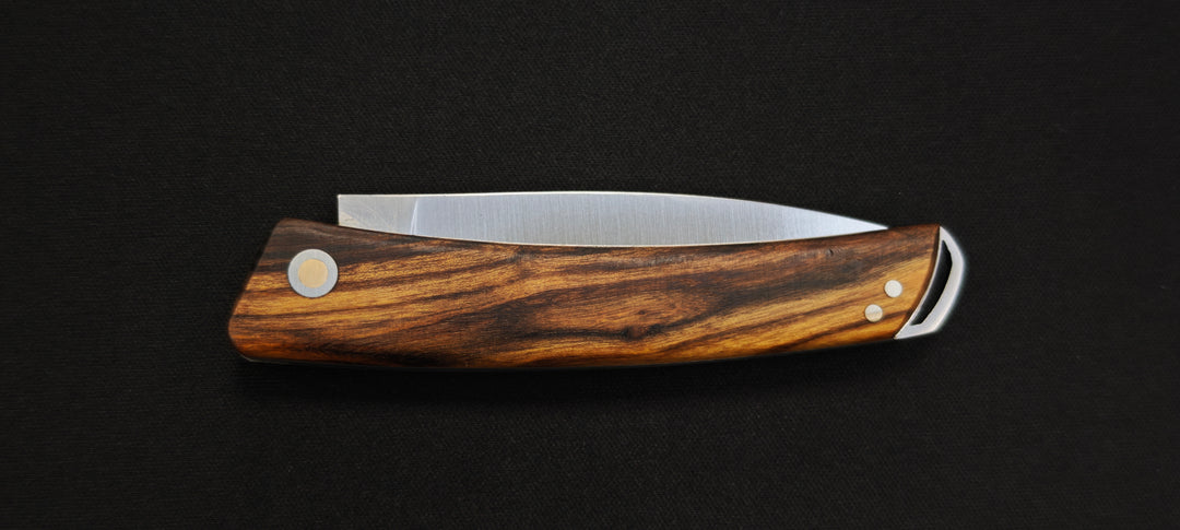 Couteau Pliant Salamandra 9cm – Manche Pistachier, Acier Inoxydable