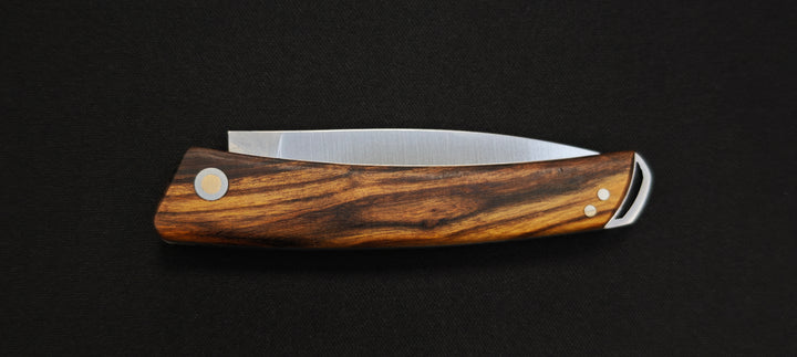 Couteau Pliant Salamandra 9cm – Manche Pistachier, Acier Inoxydable