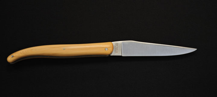 Couteau pliant Laguiole en Aubrac " Le Randonneur " - manche en buis - Réf. L051L