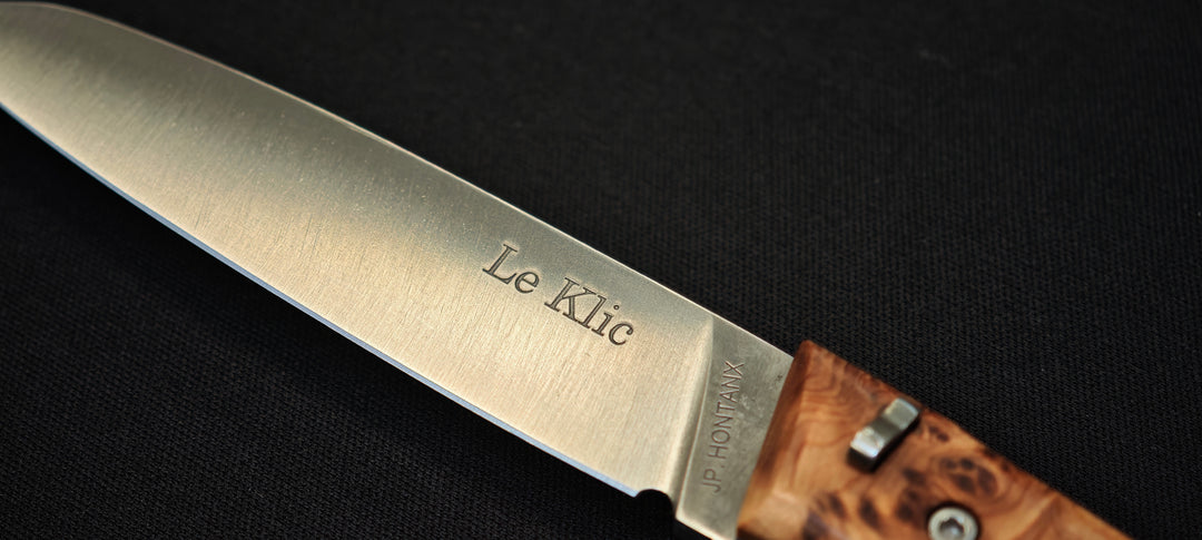 Le Klic JP Hontanx – Couteau pliant - Manche genévrier – Lame inox 12C27N