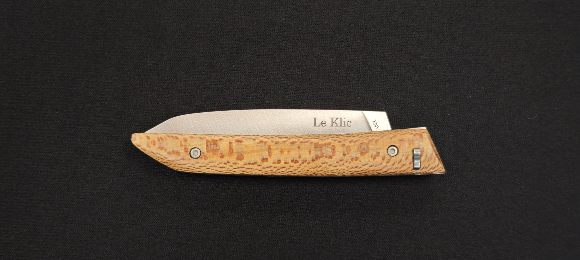 Le Klic JP Hontanx – Couteau pliant - Manche Platane – Lame inox 12C27N