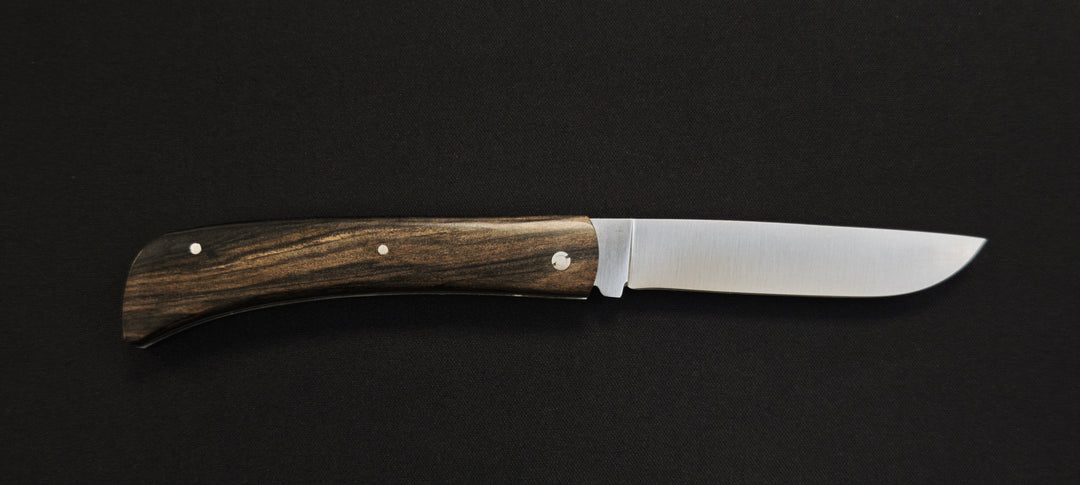 Le Mineur par Le Fidèle – Couteau Pliant en Ébène du Laos Réf. MINEBL