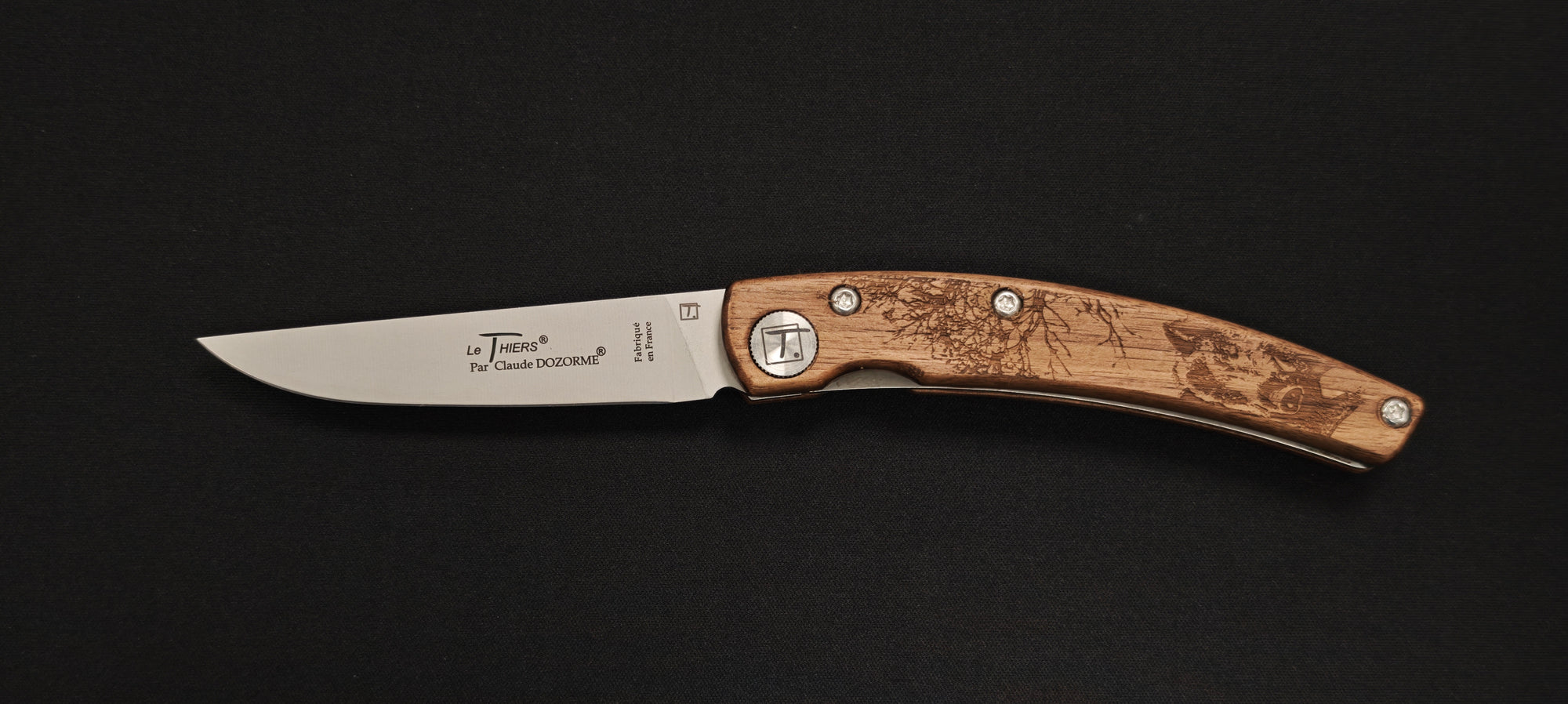 Claude Dozorme : Couteau de poche Le Thiers "Animalis" motif Sanglier